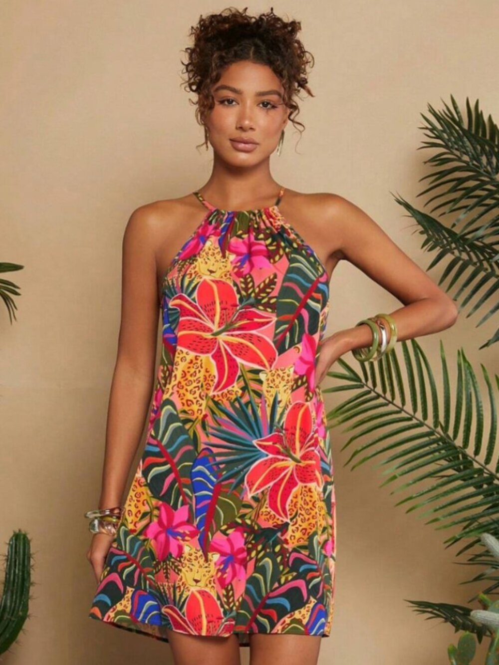 Tropical Halter Dress - Vibrant colors - Picture 5 of 7